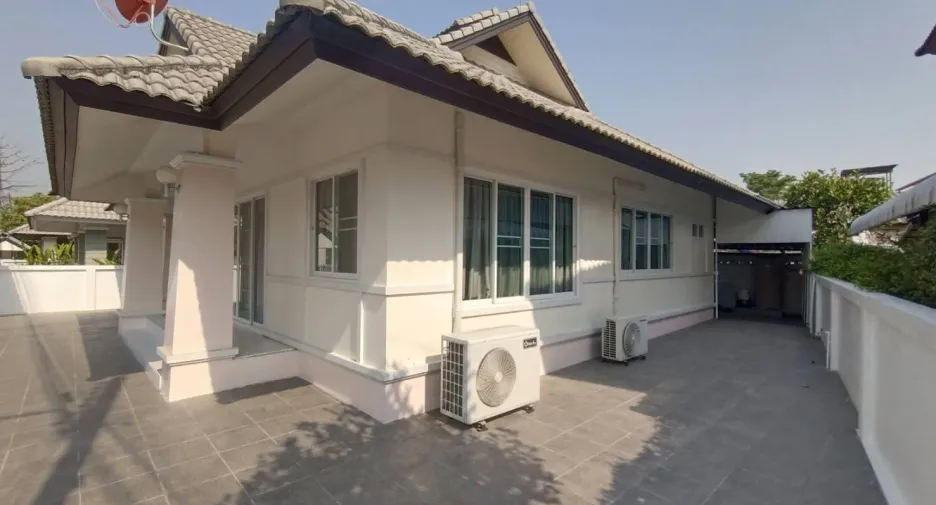 For sale 2 bedrooms house in Mueang Chiang Mai, Chiang Mai