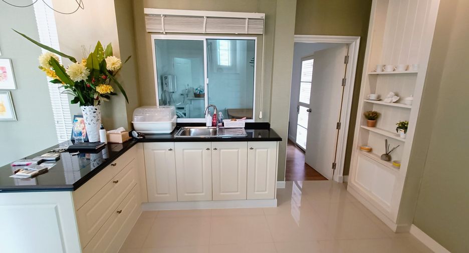 À vendre et à louer 3 chambres maison à Hua Hin, Prachuap Khiri Khan