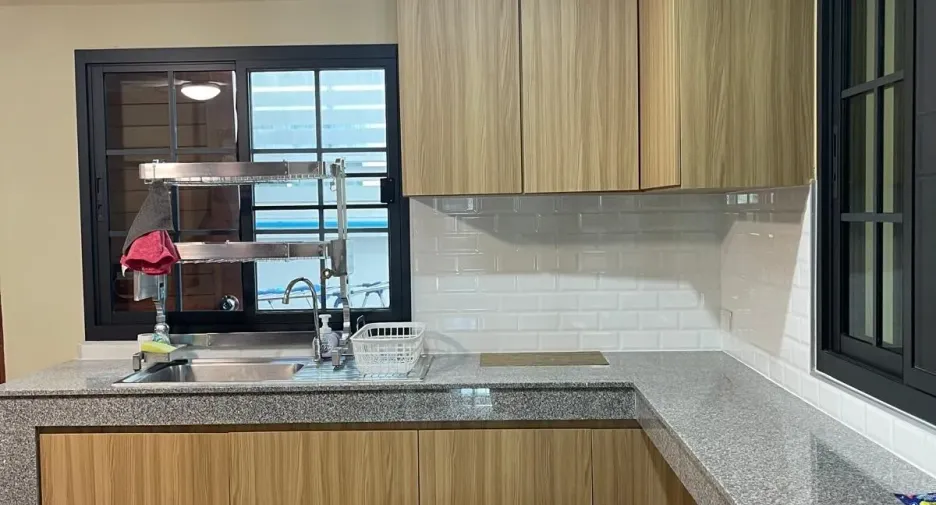 For rent 3 bedrooms house in Mueang Chiang Mai, Chiang Mai