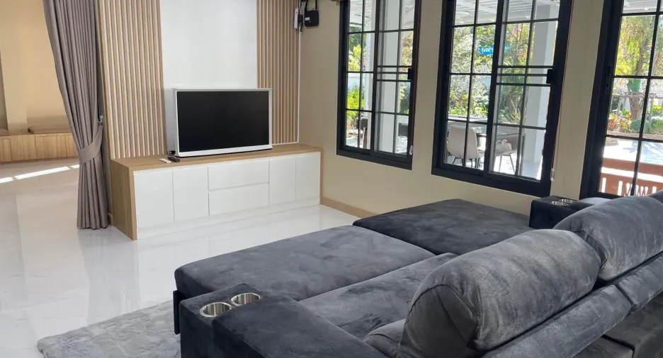 For rent 3 bedrooms house in Mueang Chiang Mai, Chiang Mai
