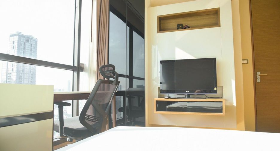 Condo en venta y en alquiler de 2 habitaciones en Sathon, Bangkok