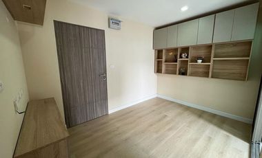 For sale 1 bed condo in Huai Khwang, Bangkok
