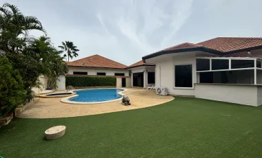 For rent 3 bedrooms villa in Hua Hin, Prachuap Khiri Khan