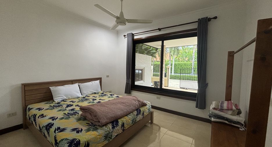 For rent 3 bedrooms villa in Hua Hin, Prachuap Khiri Khan