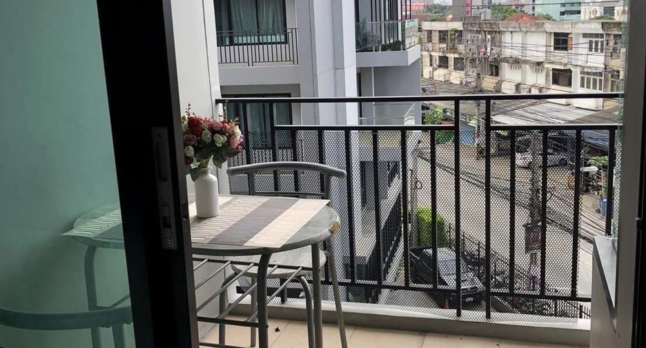 Wohnung zur Miete mit 1 Zimmer in Phra Pradaeng, Samut Prakan
