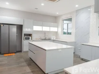 For sale and for rent 5 bedrooms house in Doi Saket, Chiang Mai