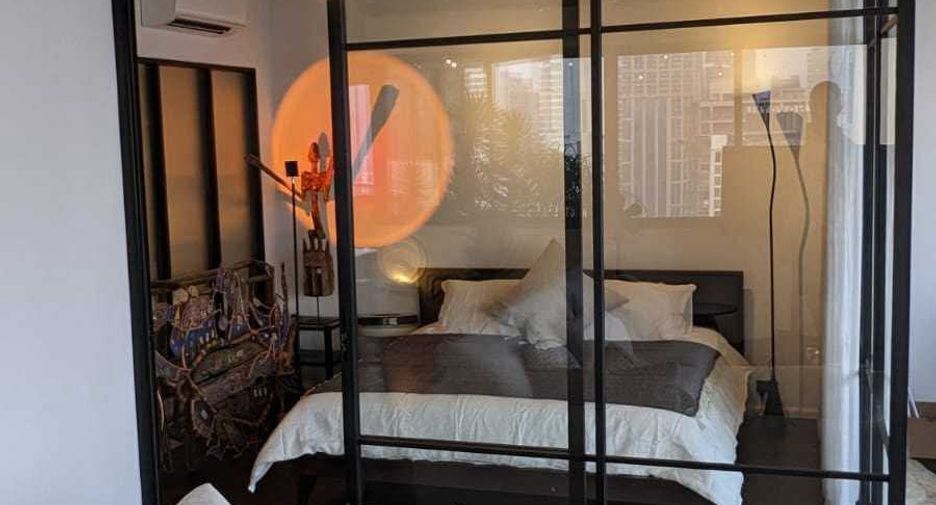 For sale 2 bedrooms condo in Khlong Toei, Bangkok