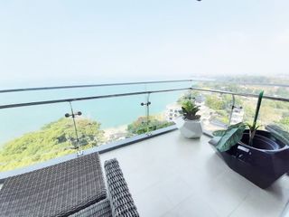 À vendre et à louer 2 chambres condo à Si Racha, Chonburi