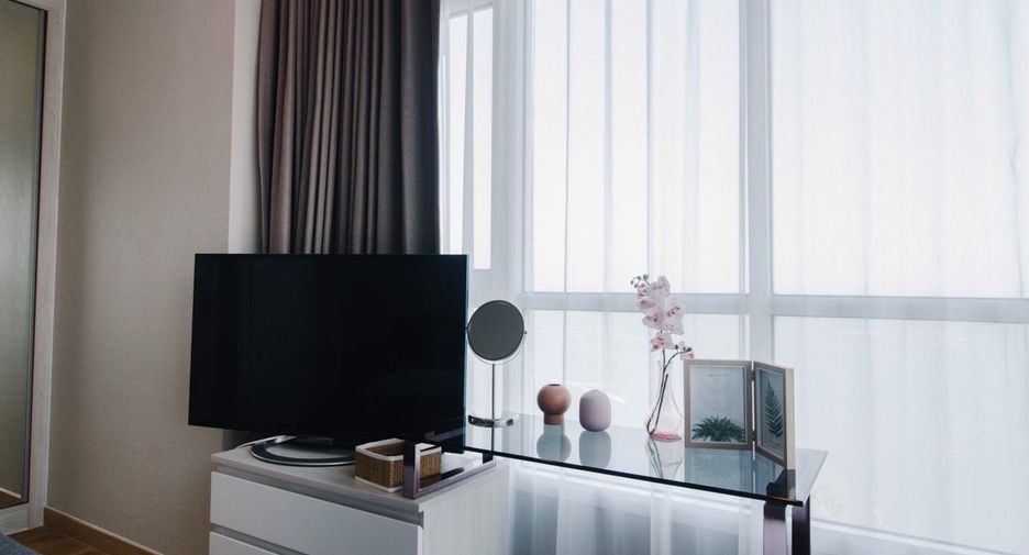 For sale and for rent 2 bedrooms condo in Si Racha, Chonburi