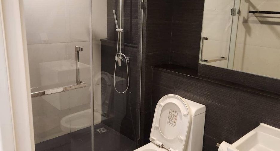 For sale and for rent 2 bedrooms condo in Phaya Thai, Bangkok
