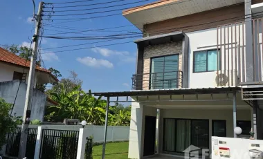 Casa adosada en alquiler de 4 habitaciones en San Sai, Chiang Mai