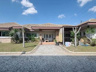 出租 5 卧室 独立屋 在 San Sai, Chiang Mai