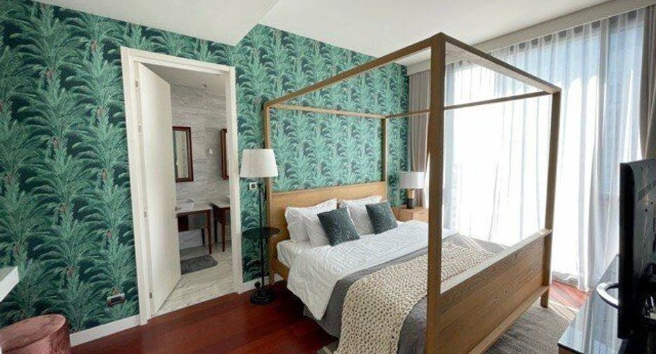For sale 2 bedrooms condo in Watthana, Bangkok