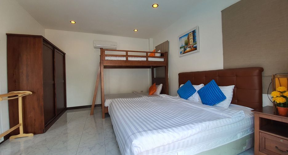 À vendre et à louer 4 chambres villa à Hua Hin, Prachuap Khiri Khan