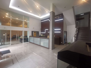 Gewerbefläche zum Kauf und zur Miete mit 3 Zimmer in Chatuchak, Bangkok