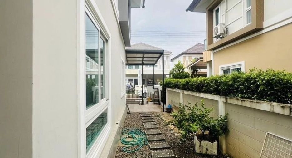 For rent 3 bedrooms house in Mueang Chiang Mai, Chiang Mai