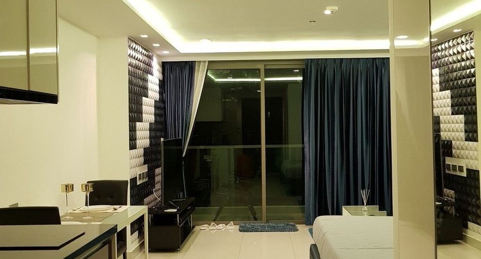 Wohnung zum Kauf und zur Miete mit Studio in Bang Lamung, Chonburi