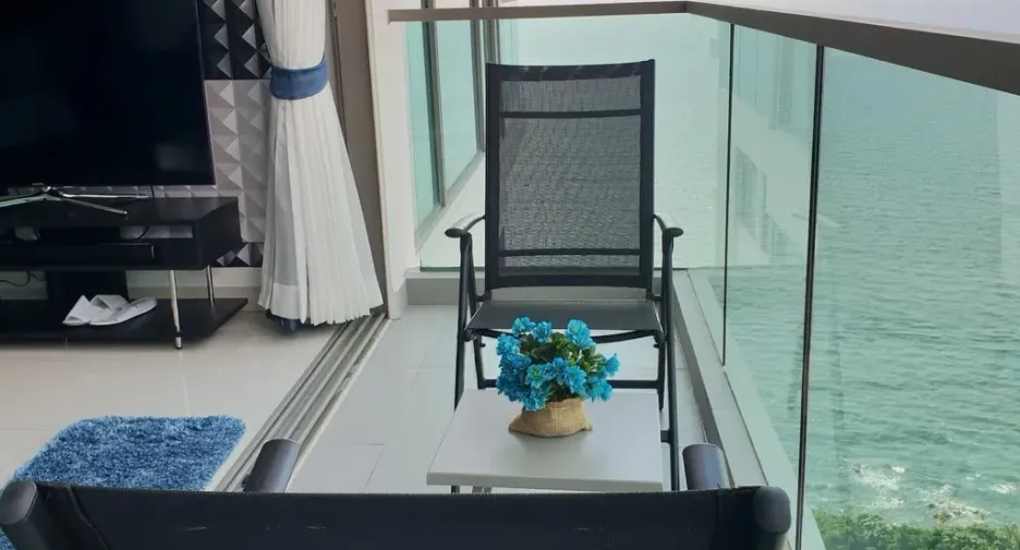 Wohnung zum Kauf und zur Miete mit Studio in Bang Lamung, Chonburi