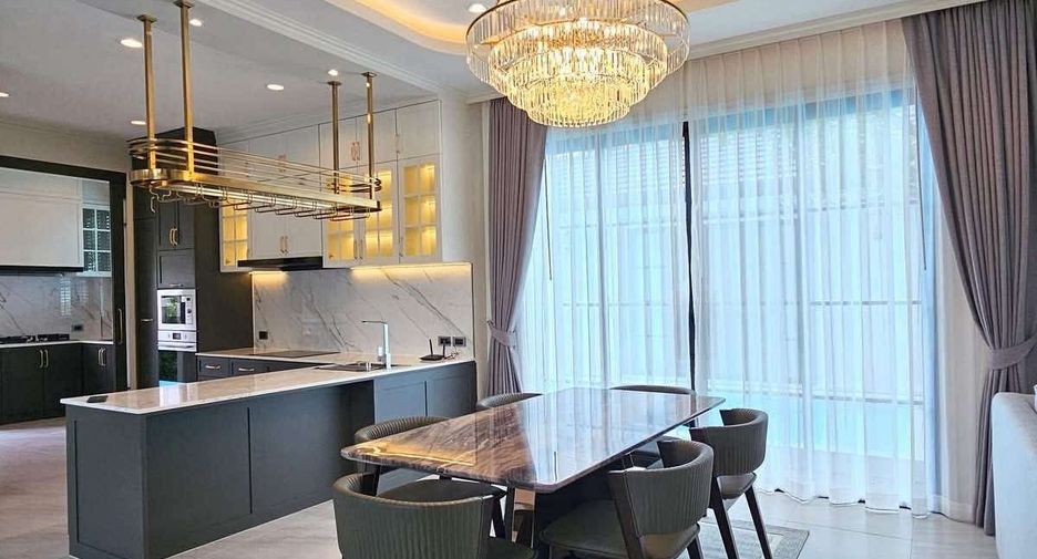 For sale 5 bedrooms villa in Hang Dong, Chiang Mai