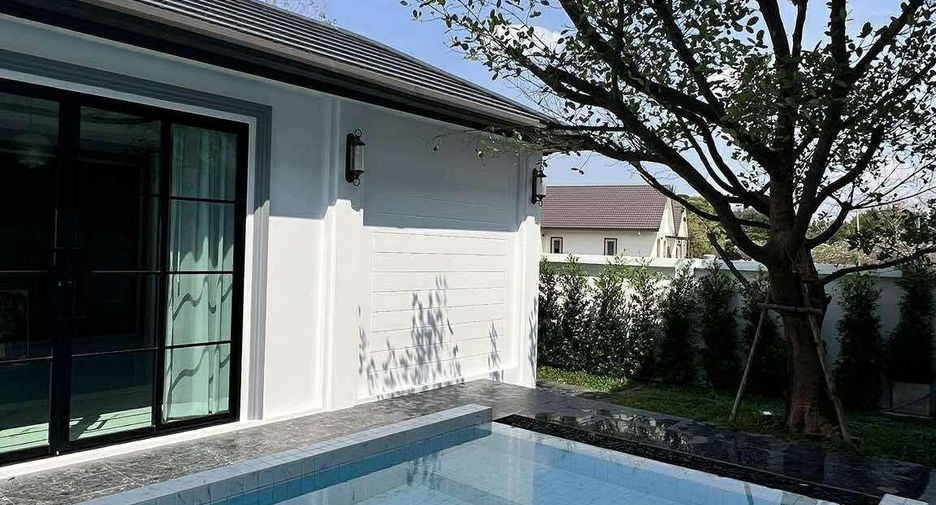 For sale 5 bedrooms villa in Hang Dong, Chiang Mai