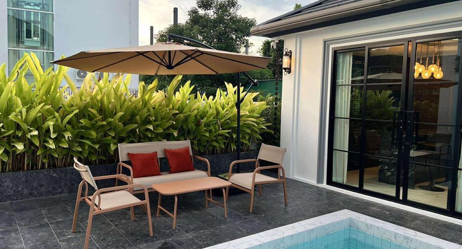 For sale 5 bedrooms villa in Hang Dong, Chiang Mai