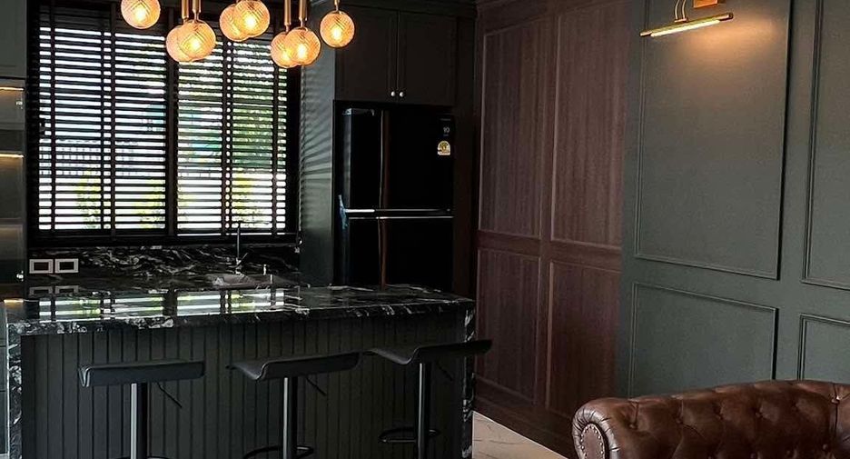 For sale 5 bedrooms villa in Hang Dong, Chiang Mai