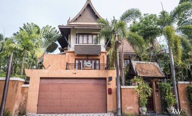 Villa zum Kauf mit 4 Zimmer in Bang Lamung, Chonburi