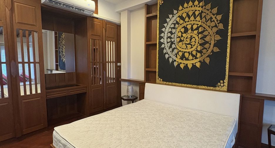 Villa zum Kauf mit 4 Zimmer in Bang Lamung, Chonburi