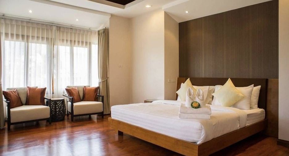 Villa zum Kauf mit 4 Zimmer in Bang Lamung, Chonburi