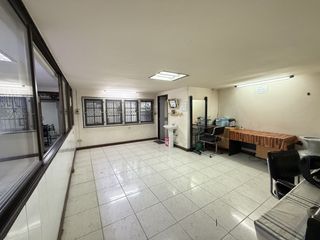 For sale 5 ベッドルーム retail Space in Mueang Chiang Mai, Chiang Mai