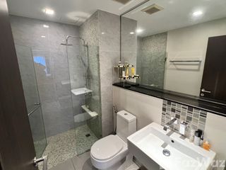 出售 1 卧室 公寓 在 Khlong San, 曼谷