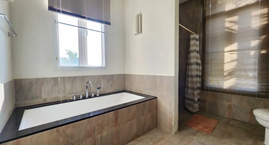 For sale そして for rent 2 ベッドルーム condo in Cha Am, Phetchaburi