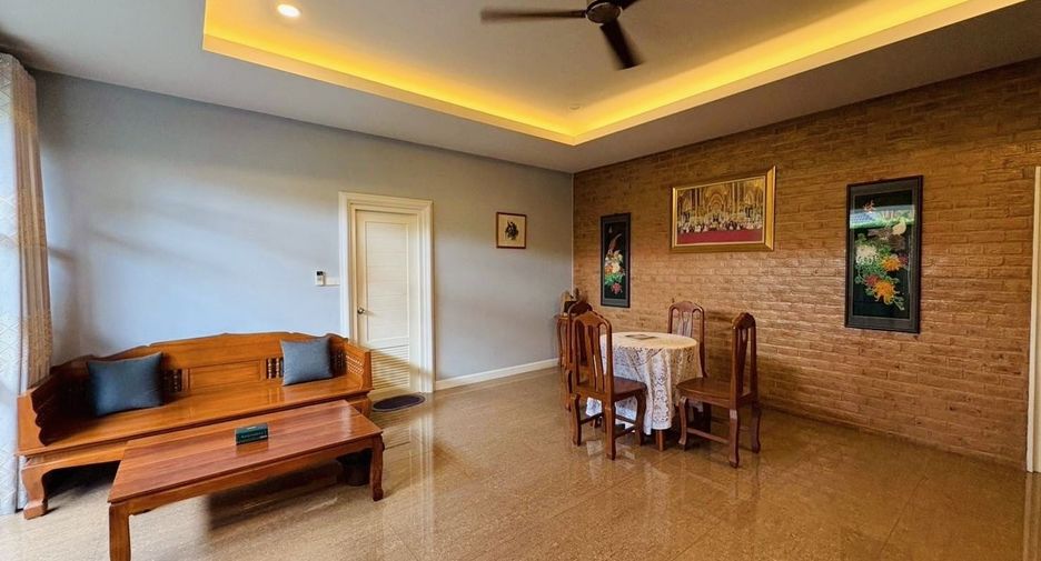 For rent 6 bedrooms house in Hang Dong, Chiang Mai