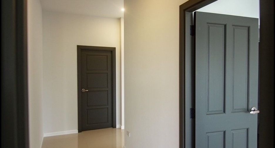 Casa en venta de 3 habitaciones en San Kamphaeng, Chiang Mai