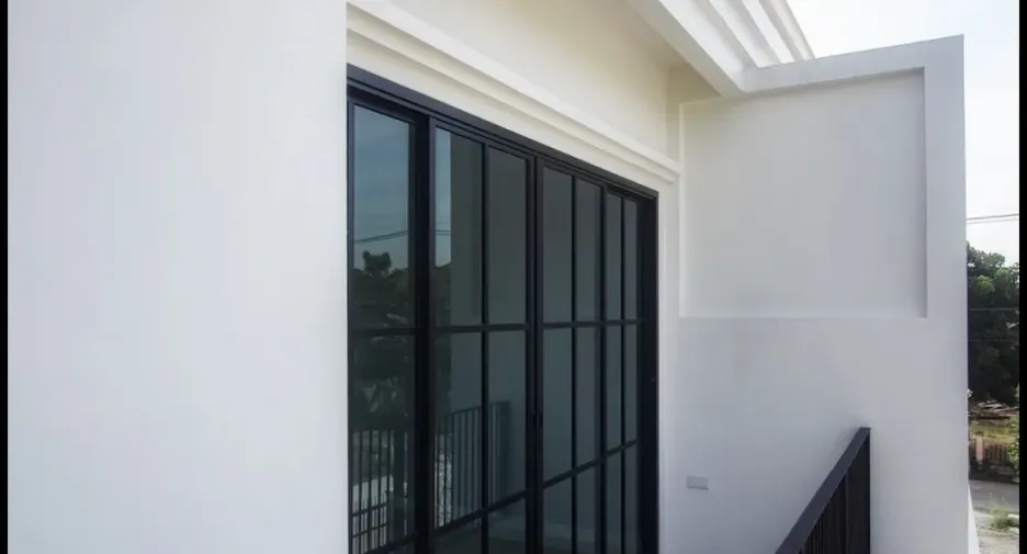 Casa en venta de 3 habitaciones en San Kamphaeng, Chiang Mai