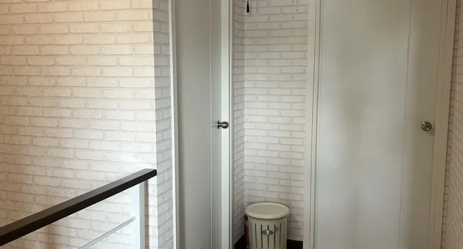 Gewerbefläche zur Miete mit 3 Zimmer in Mueang Chiang Mai, Chiang Mai