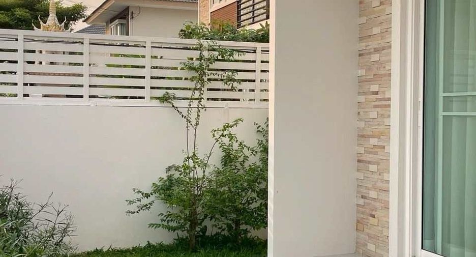 For sale and for rent 4 bedrooms house in Doi Saket, Chiang Mai