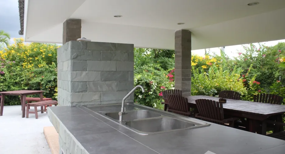 For rent 5 bedrooms villa in Hua Hin, Prachuap Khiri Khan