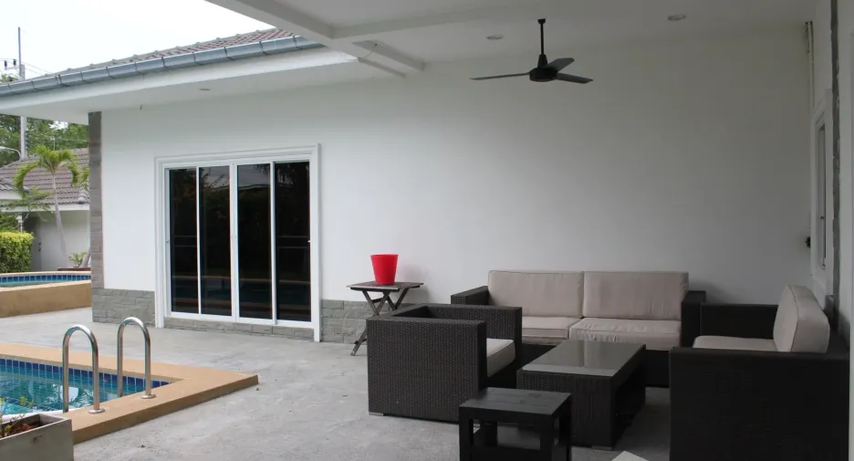 For rent 5 bedrooms villa in Hua Hin, Prachuap Khiri Khan