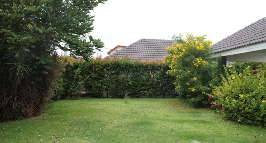 For rent 5 bedrooms villa in Hua Hin, Prachuap Khiri Khan