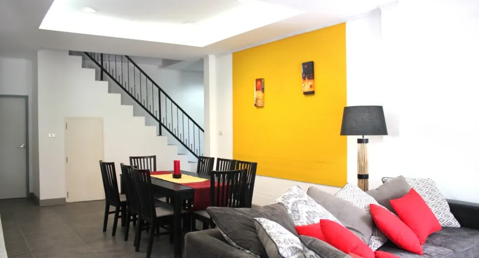 For rent 5 bedrooms villa in Hua Hin, Prachuap Khiri Khan