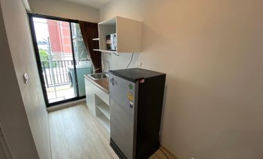 Wohnung zur Miete mit 1 Zimmer in Phra Khanong, Bangkok