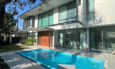Villa zur Miete mit 4 Zimmer in Mueang Chiang Mai, Chiang Mai