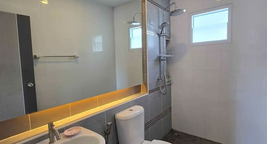 Casa en venta de 2 habitaciones en Hang Dong, Chiang Mai