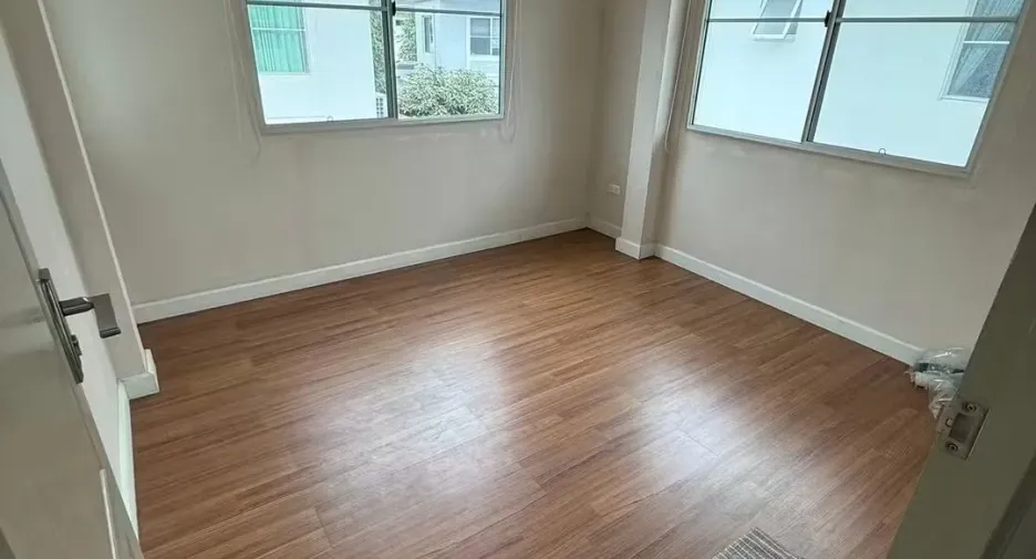 For sale 3 bedrooms house in San Sai, Chiang Mai