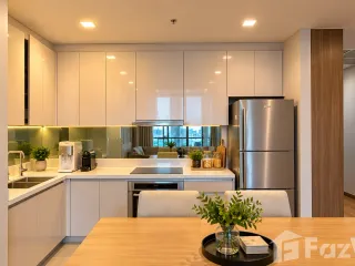 For sale 2 ベッドルーム condo in Sathon, Bangkok