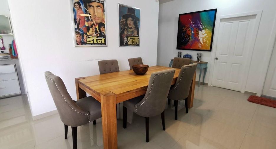 For sale 3 ベッドルーム villa in Bang Lamung, Chonburi