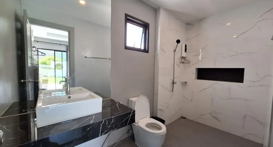 For sale and for rent 3 bedrooms villa in Hua Hin, Prachuap Khiri Khan