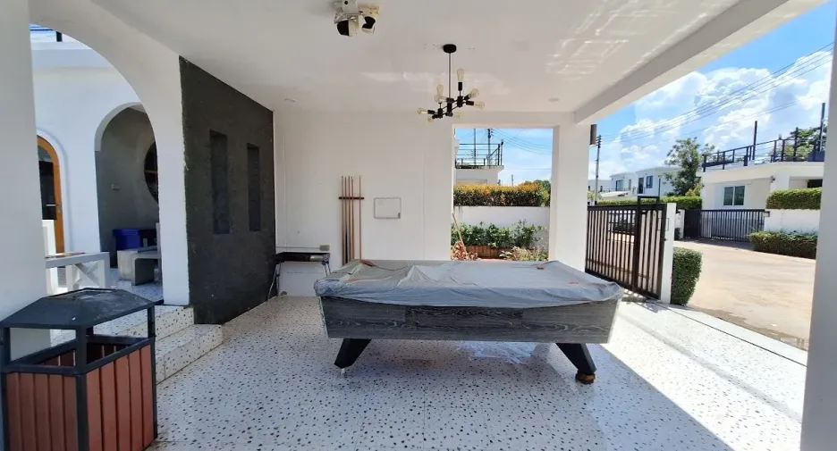 For sale and for rent 3 bedrooms villa in Hua Hin, Prachuap Khiri Khan