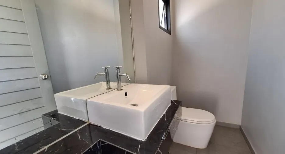 For sale and for rent 3 bedrooms villa in Hua Hin, Prachuap Khiri Khan